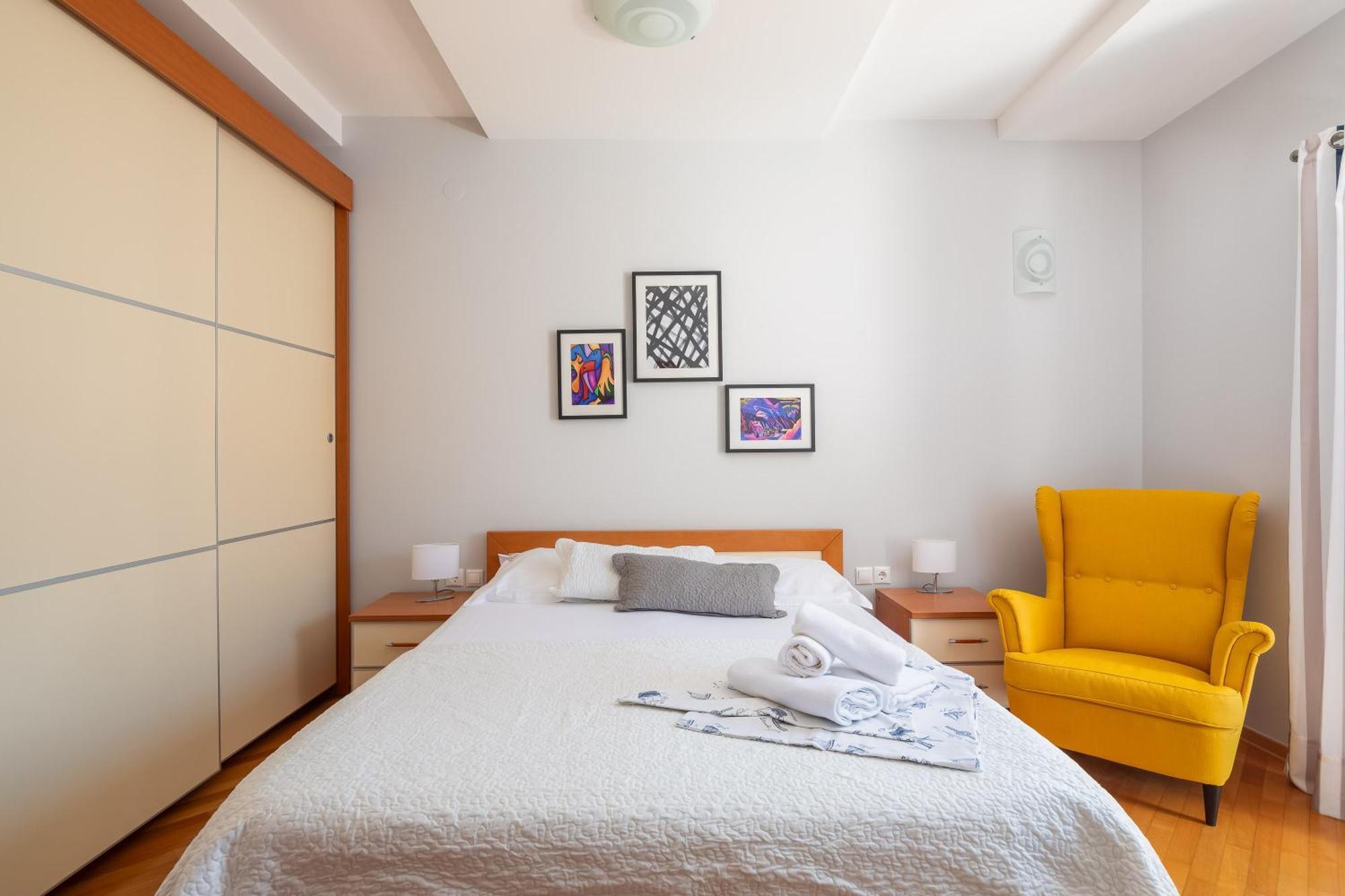 Brkic Apartments With Private Parking Makarska Exterior foto